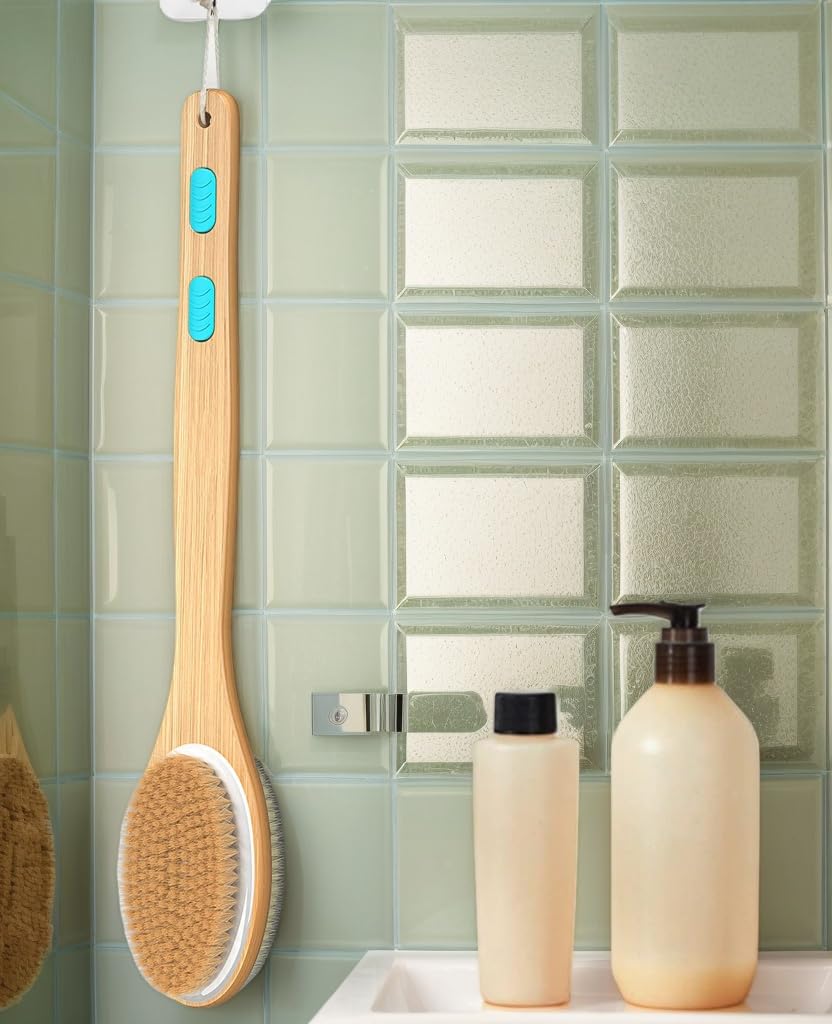 ManLinKei wet and dry brushing compatible brush adapts to your routine.