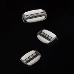 MANSCAPED Crop Shaver easy to replace cartridges for quick maintenance.