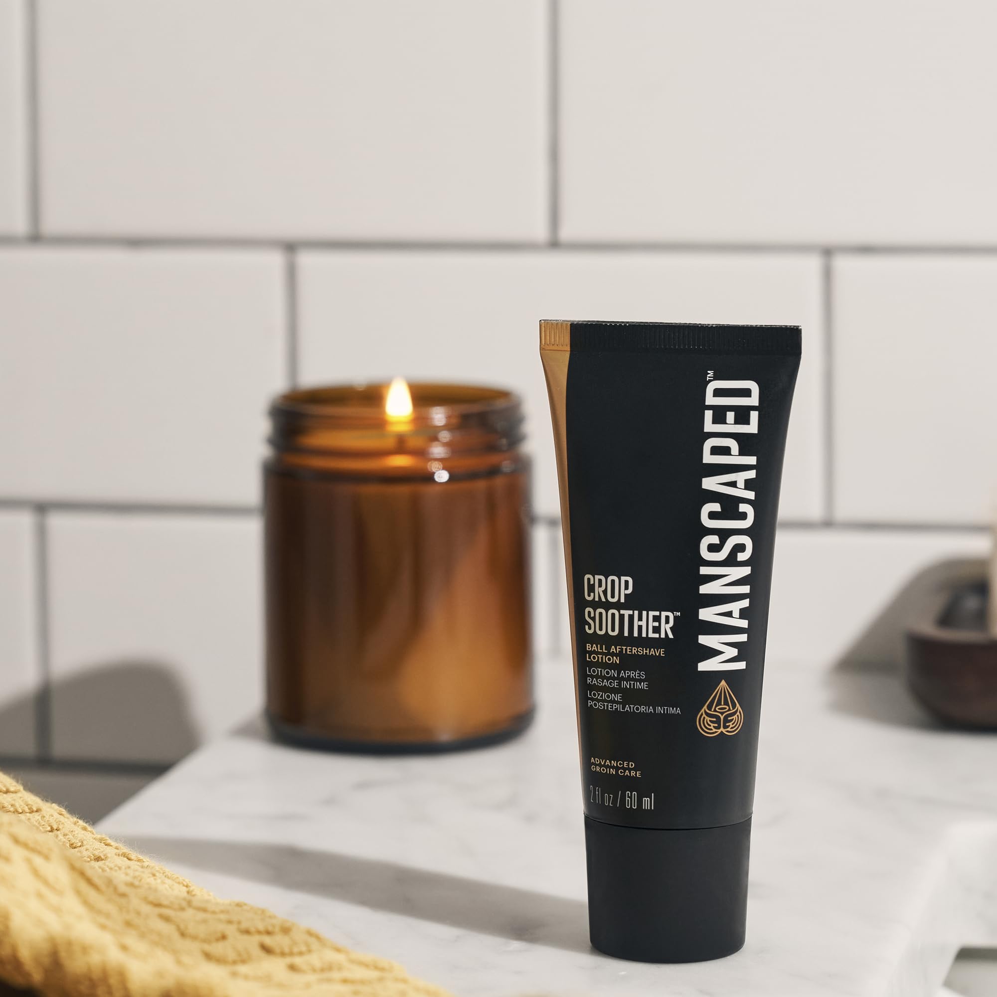 MANSCAPED Crop Soother soothing relief on freshly shaved skin.