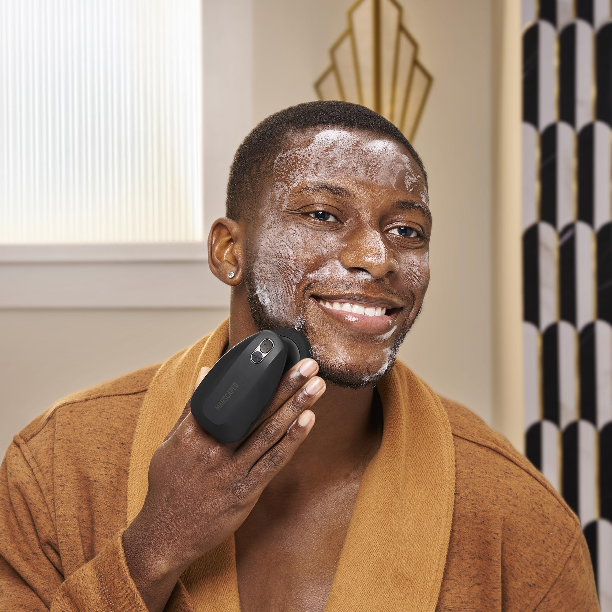 MANSCAPED The Face Buffer PRO shower or gym-ready cleansing tool