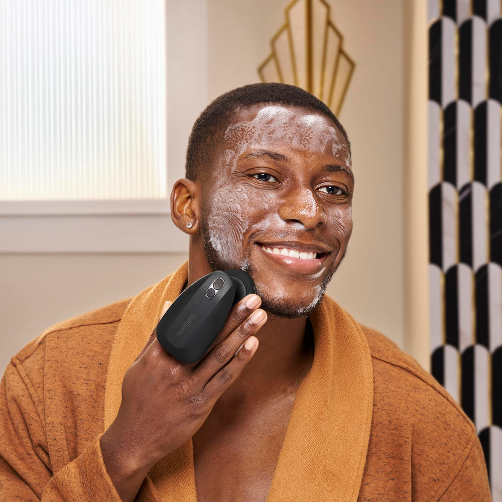 MANSCAPED The Face Buffer PRO shower or gym-ready cleansing tool