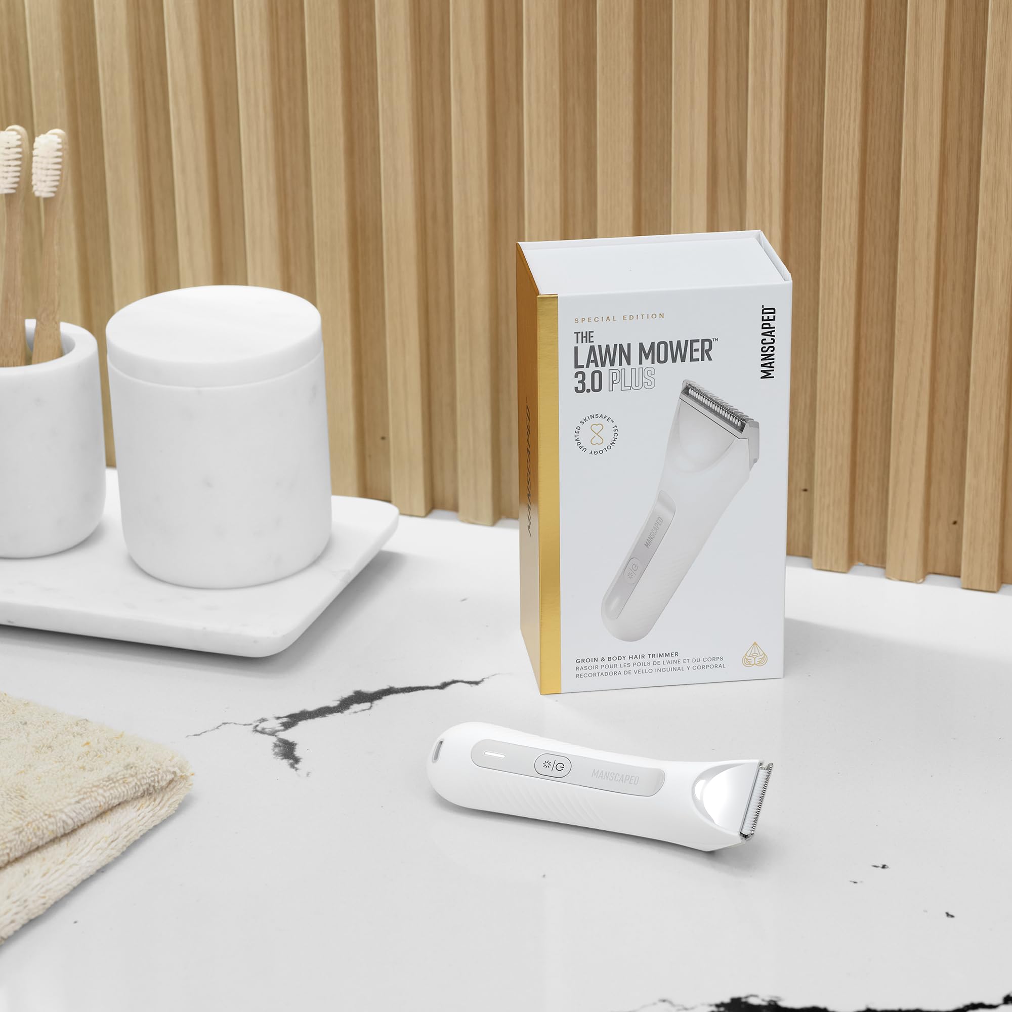 Dual‑head system supports smooth, controlled trims across the body.