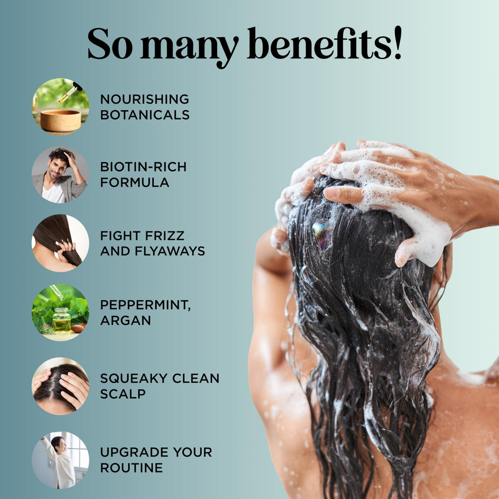 Maple Holistics sulfate-free shampoo foam for gentle cleansing