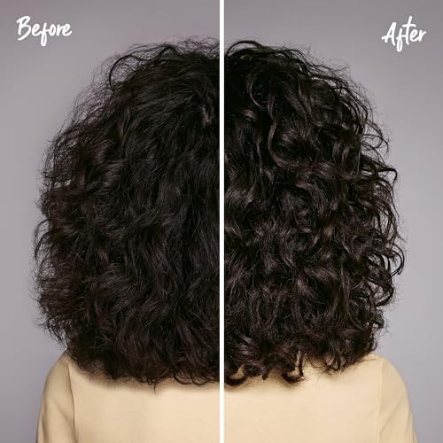 Aplicación en cabello húmedo para definir rizos desde las puntas.