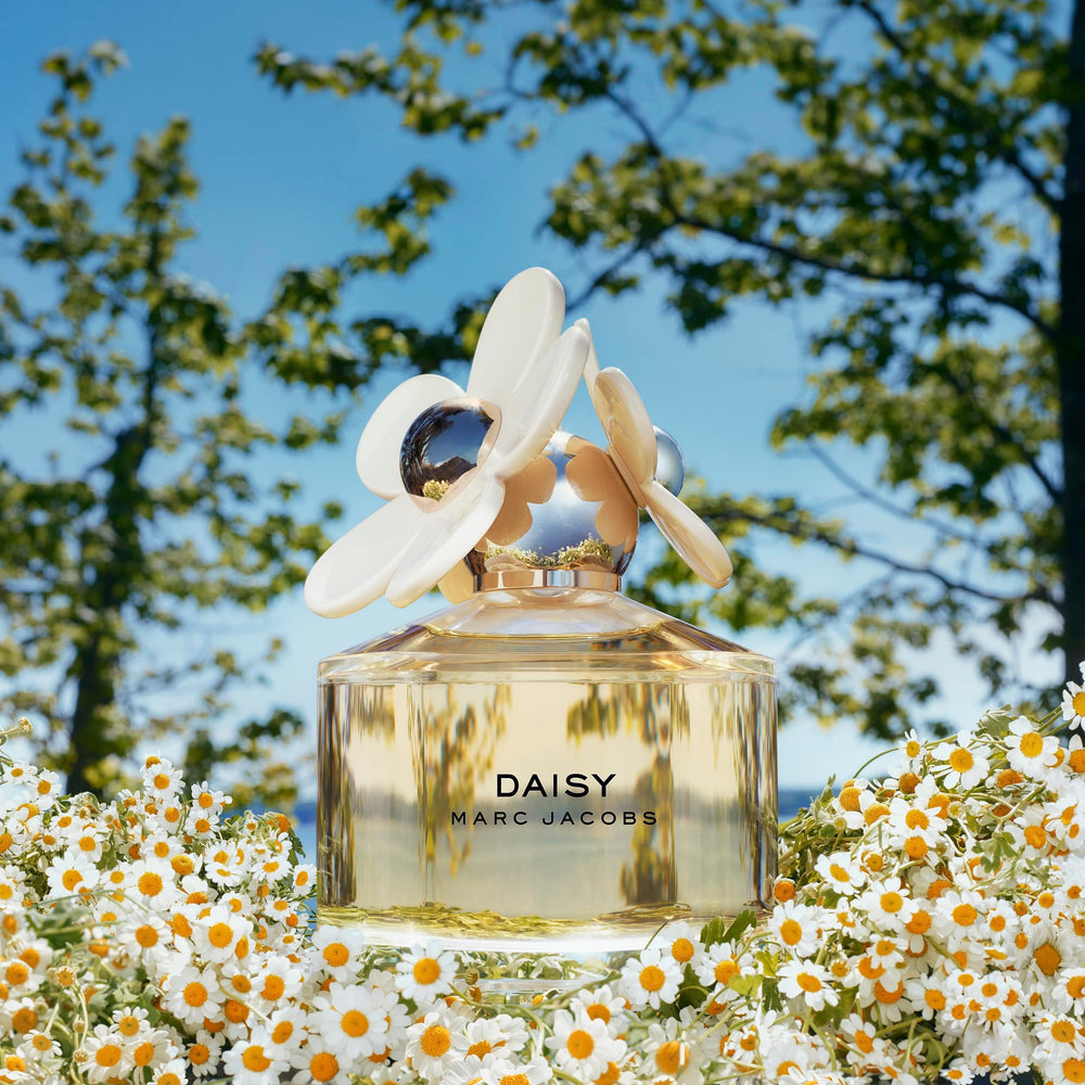 Marc Jacobs Daisy EDT packaging variation hints at collectible presentation