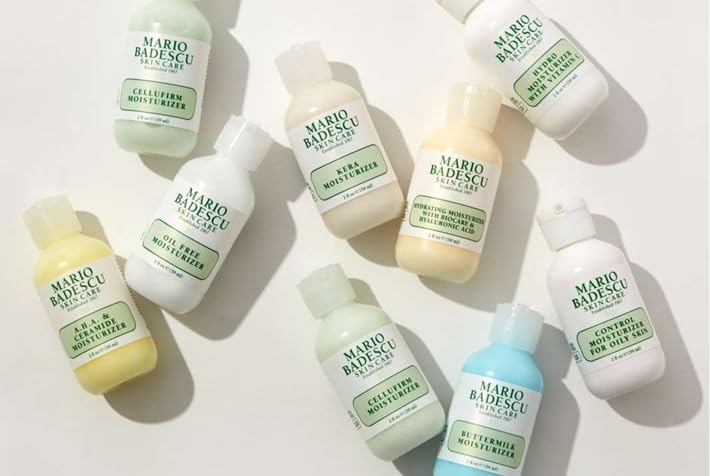 Empaque compacto de Mario Badescu, práctico para viaje.