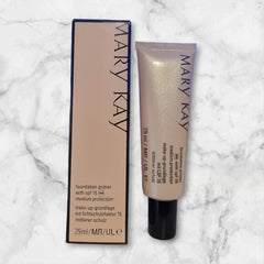Mary Kay Primer, textura suave para aplicar y mejorar la preparación de la piel
