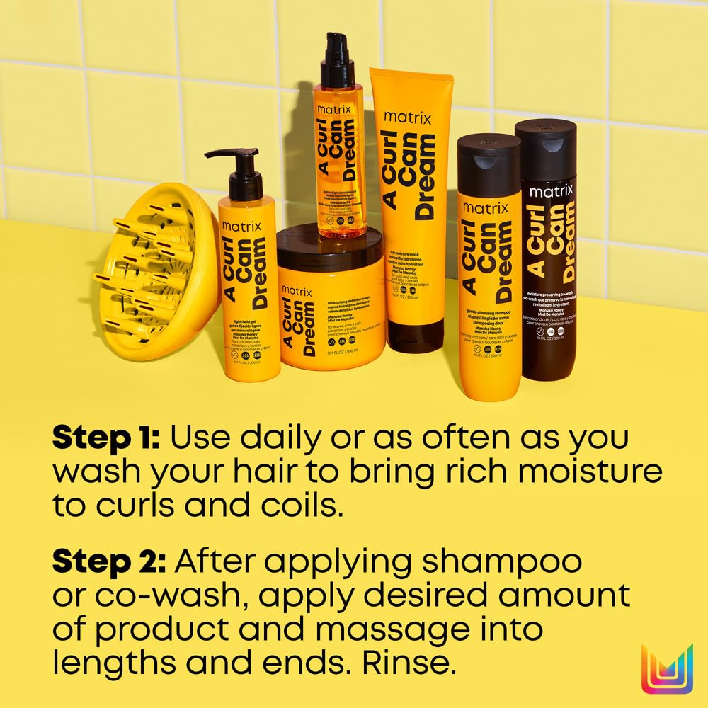 Matrix A Curl Can Dream Rich Mask application demonstrates even distribution for hydration