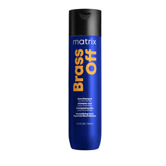 Matrix Brass Off Azul Champú: botella visible para neutralizar tonos cobrizos en el cabello.