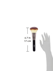 Matto Powder Mineral Brush in use for smooth, even foundation application.