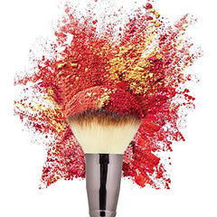 Matto Powder Mineral Brush ergonomic handle enhances control during makeup application.