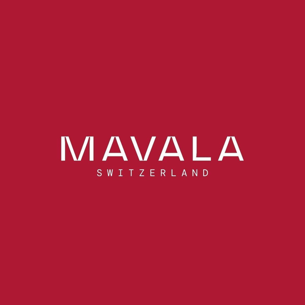 Manos cuidadas con MAVALA K+ en uso diario.