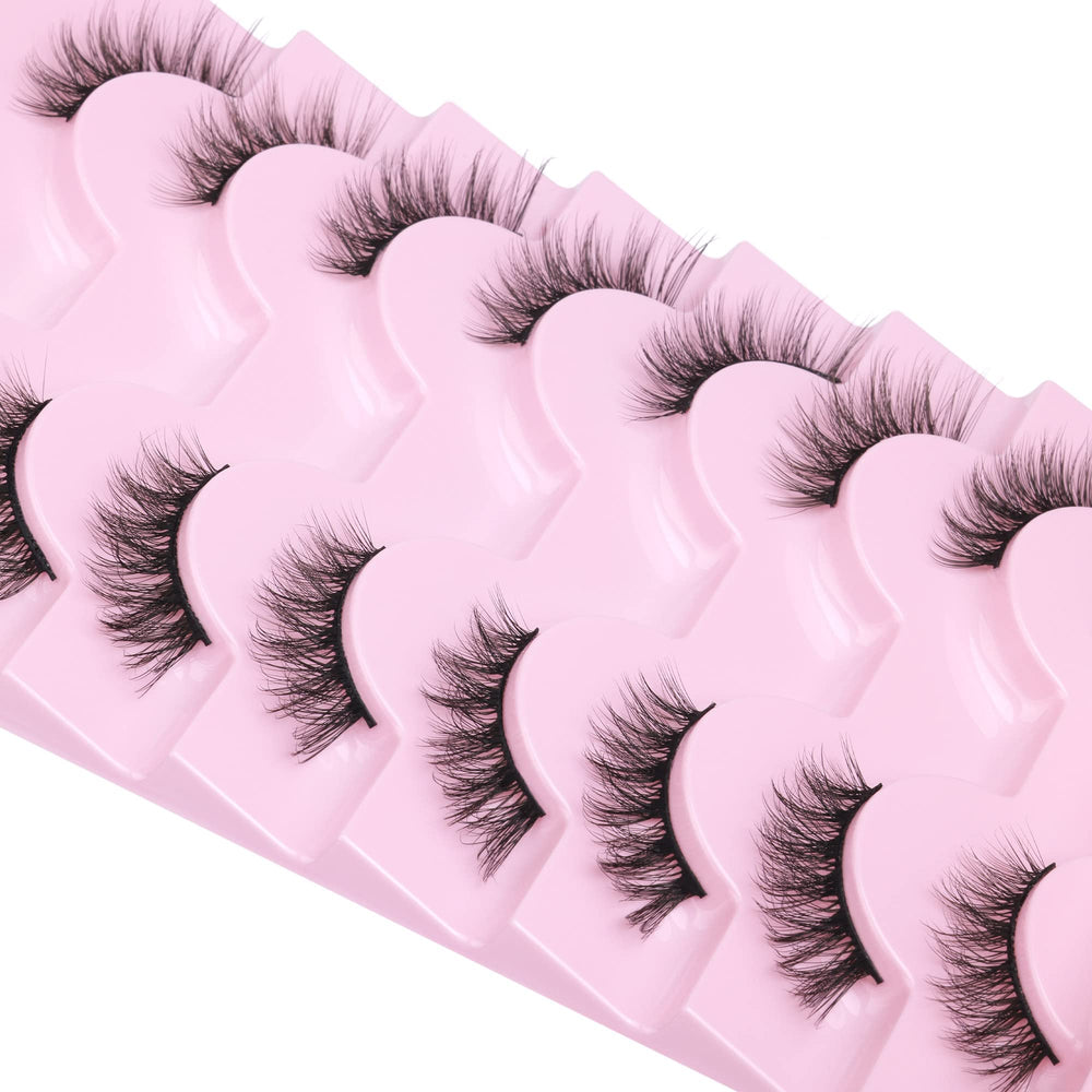 Mavphnee Half Lashes being worn demonstrates easy application and natural blend.