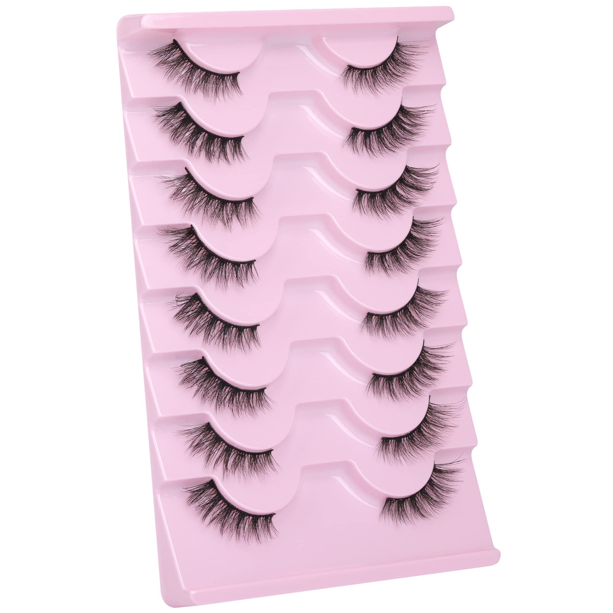 Mavphnee Half Lashes natural day-look closeup shows subtle lift.
