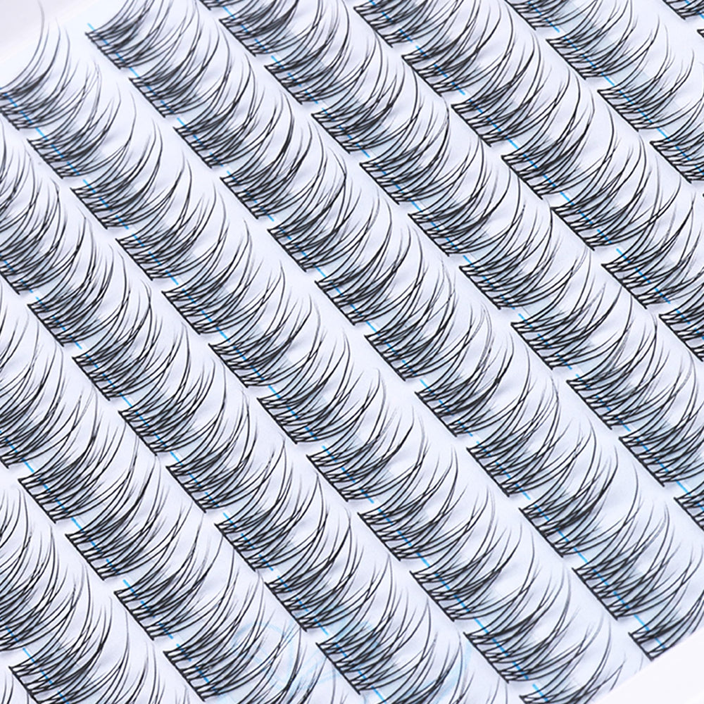 Mavphnee self-application lash kit close-up for at-home enhancement.