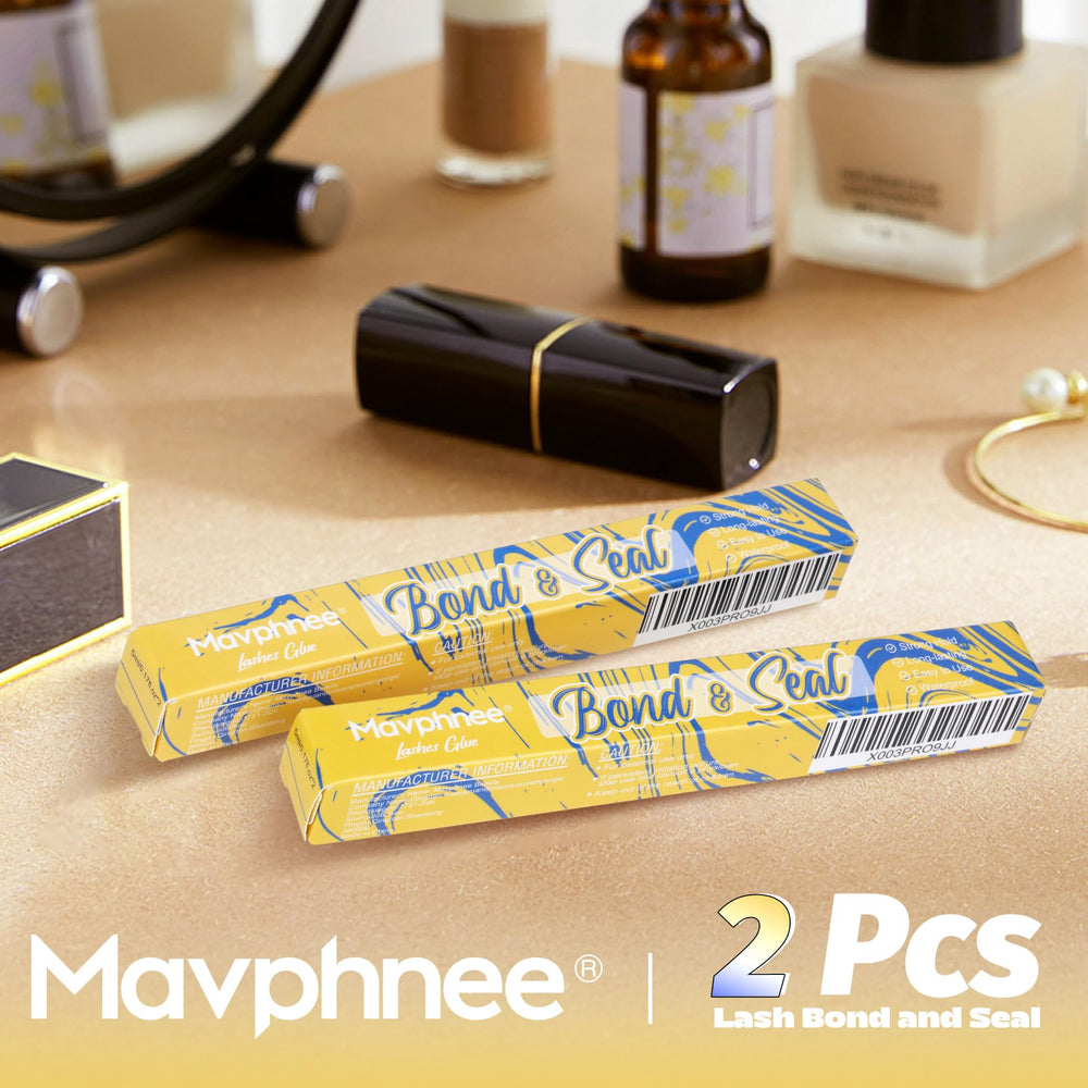 Mavphnee waterproof-lash-glue-closeup demonstrates sweatproof hold in heat.