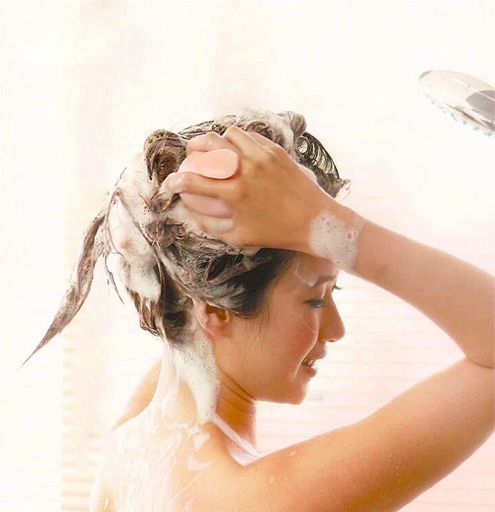 Maxsoft daily-use brush supports consistent scalp care in your routine.