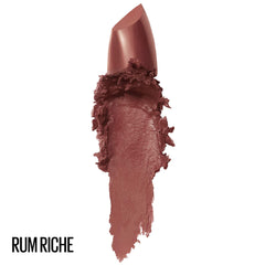 Maybelline Rum Riche lipstick application gliding smoothly on lips
