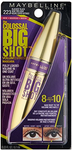 Maybelline Colossal Big Shot: cepillo ondulado abraza pestañas para look audaz.