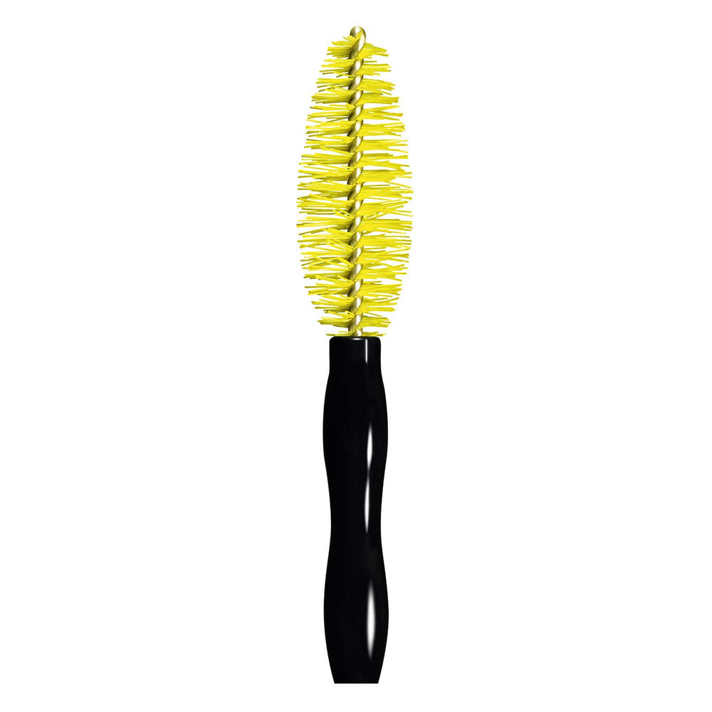 Maybelline Colossal Mascara aplicación precisa para pestañas definidas.