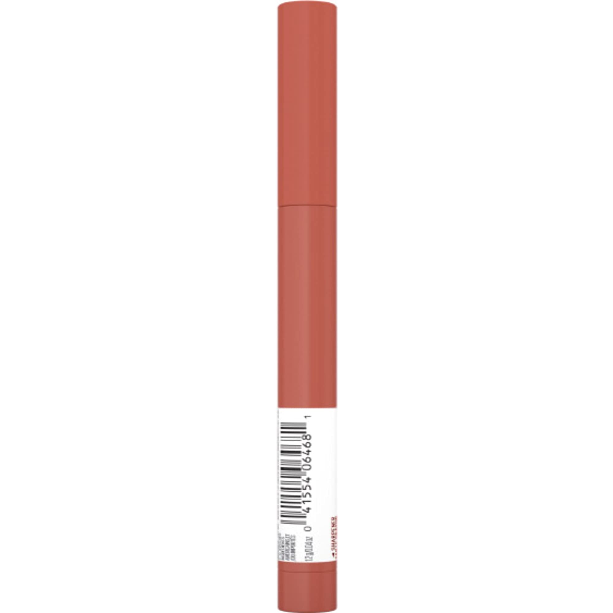 Maybelline envase con afilador para retoques rápidos.