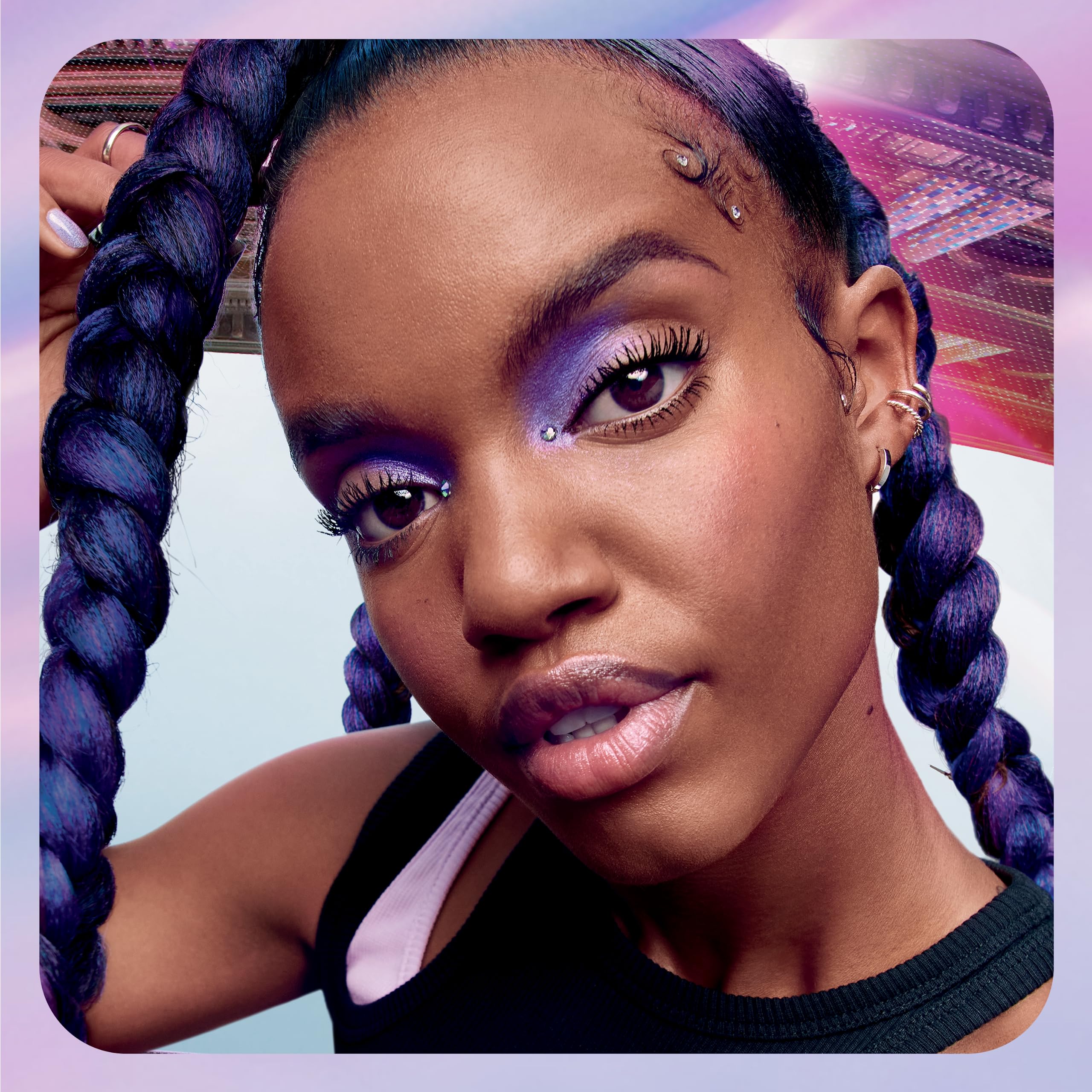 Maybelline Falsies Surreal Extensions: apta para ojos sensibles y lentes de contacto.