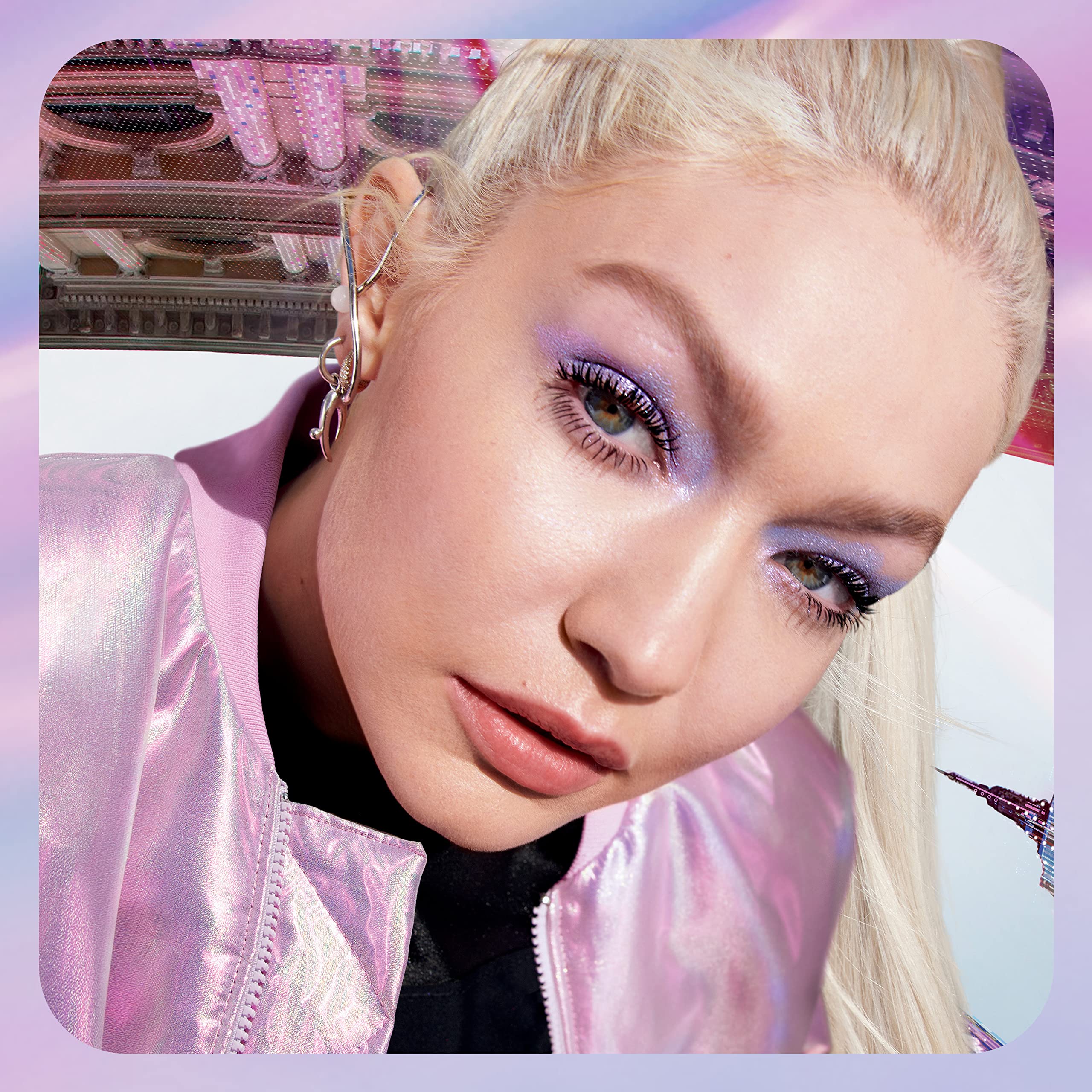 Maybelline Falsies Surreal Extensions, resultado surreal desde la primera pasada.