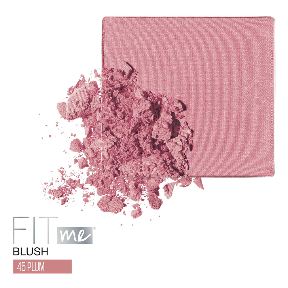 Maybelline Fit Me Blush Plum brush-application shows easy pickup.