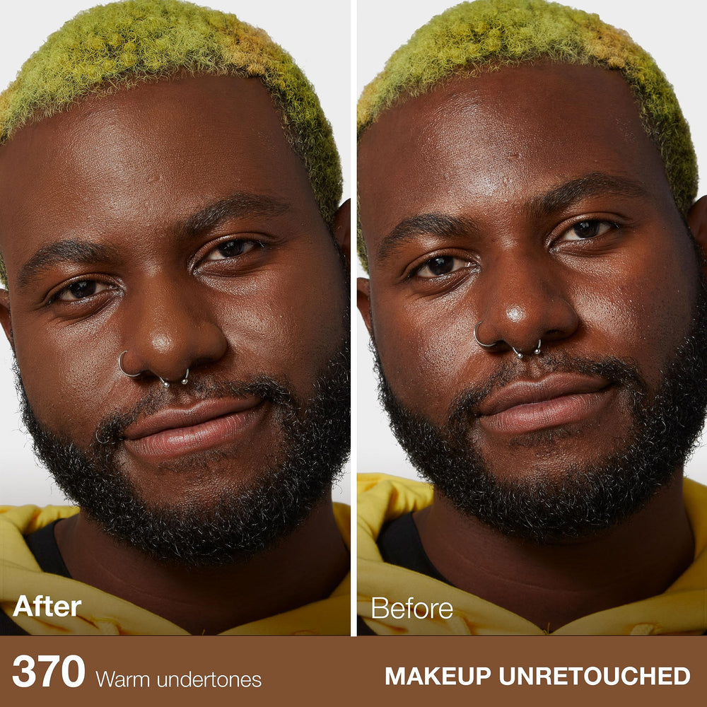 Maybelline Fit Me Matte Poreless applying for seamless blend