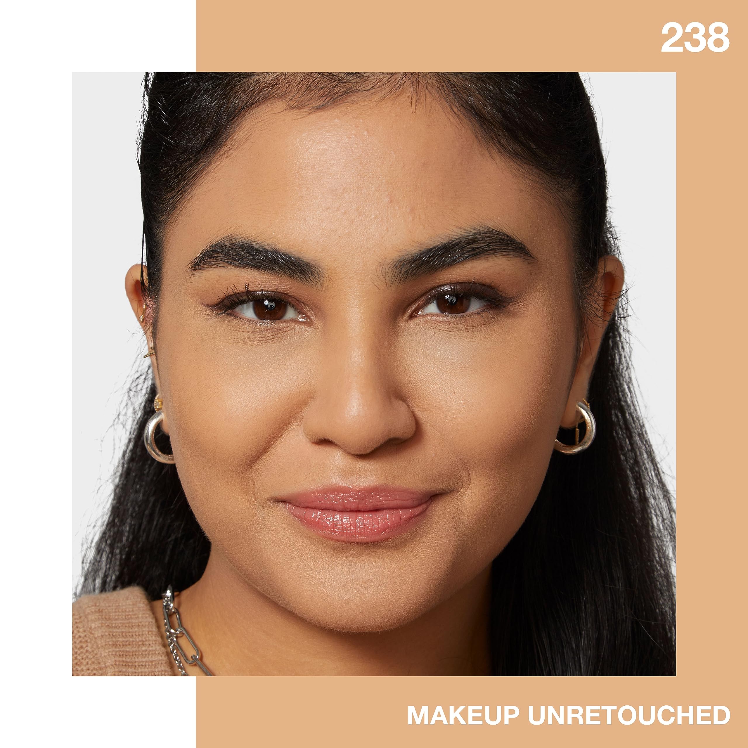 Muestras de tonos Rich Tan y paleta de color de Maybelline Fit Me