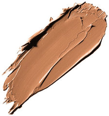 Empaque compacto de Maybelline, fácil de usar y transportar.