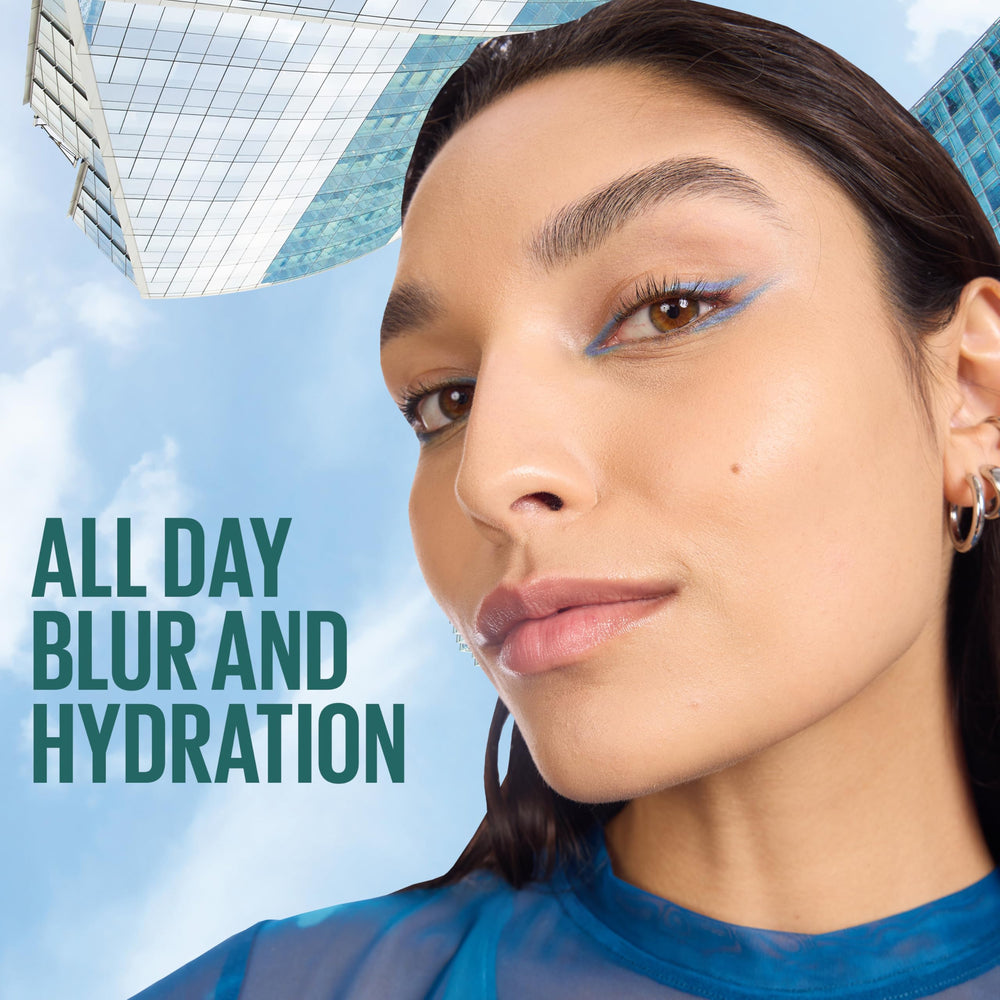 Maybelline Poreless Jelly Primer sin silicona, sensación ligera y transpirable.