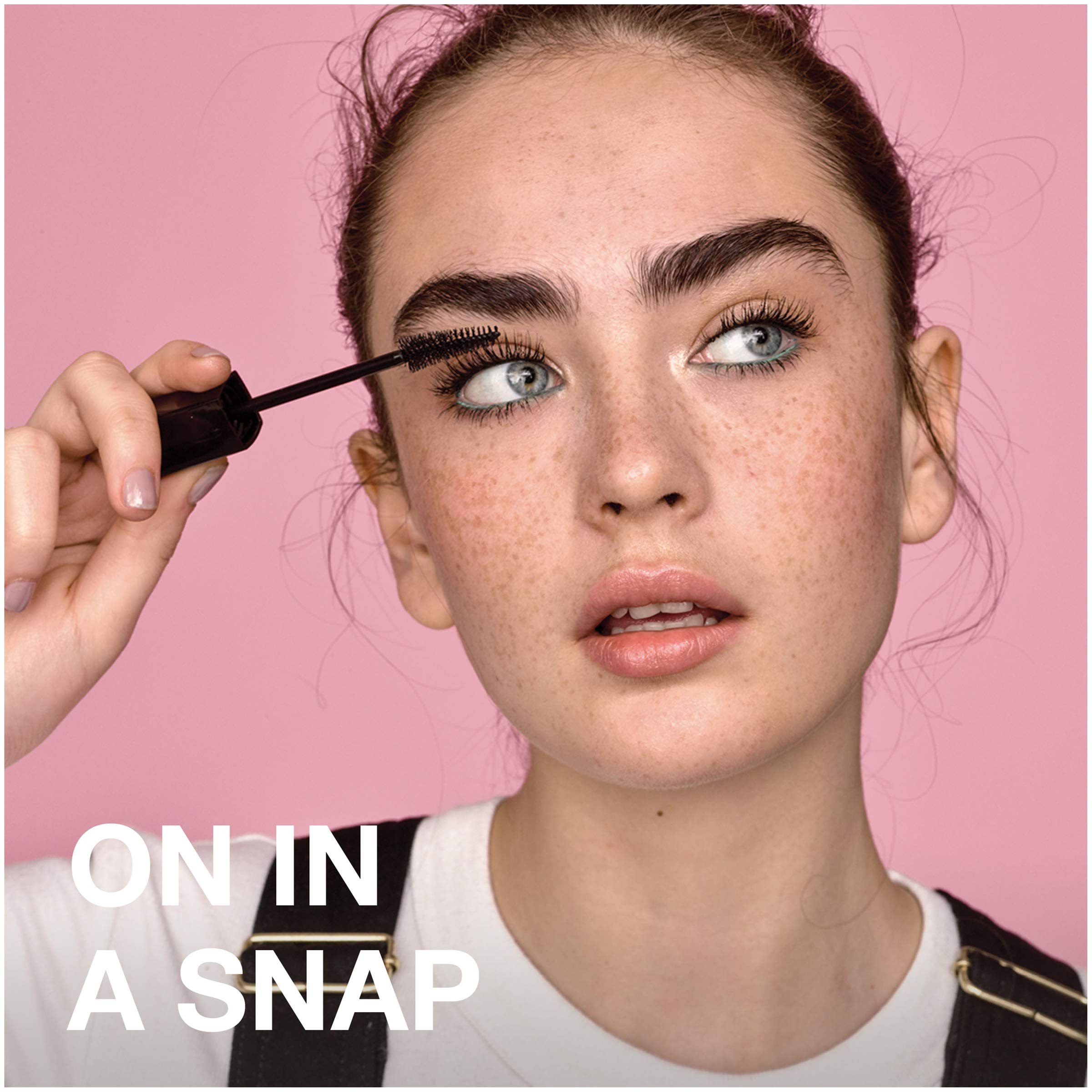Maybelline Snapscara: volumen definido sin grumos para todo el día.