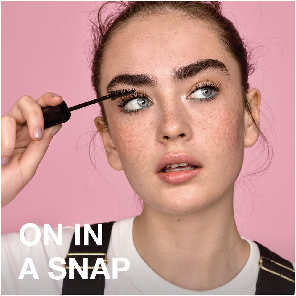 Maybelline Snapscara: volumen definido sin grumos para todo el día.