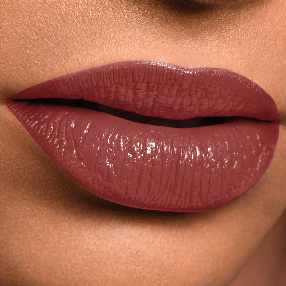 Maybelline Super Stay 24 pigmentación intensa con acabado duradero.