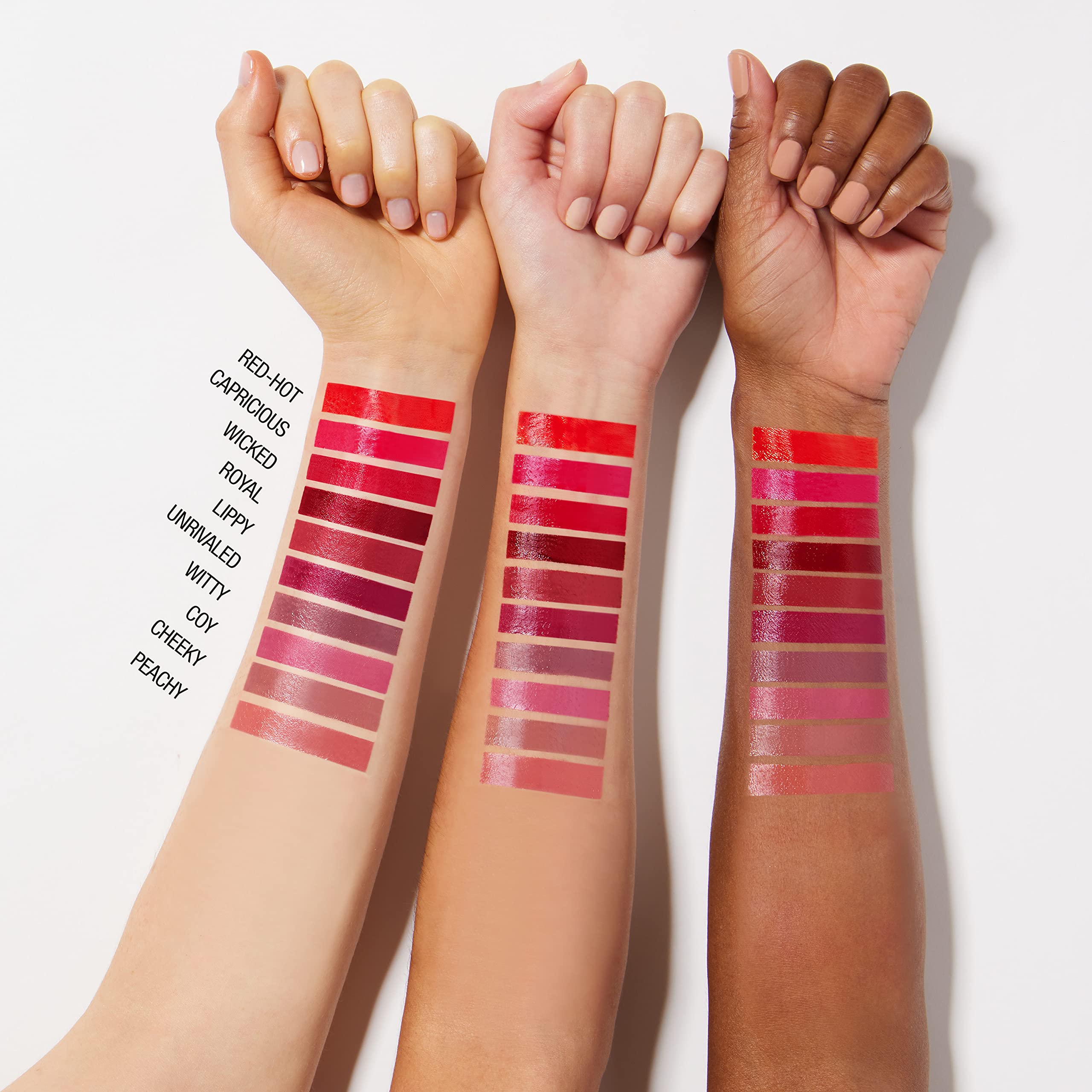 Maybelline Super Stay Vinyl Ink en envase compacto para retoques sobre la marcha.
