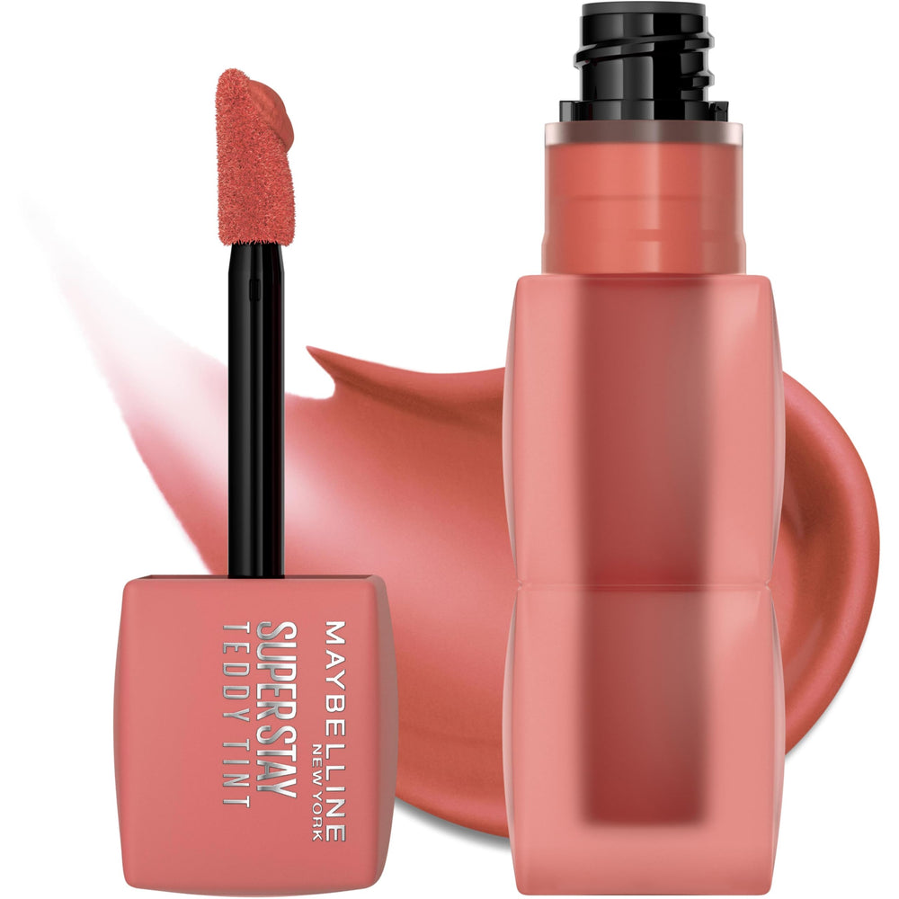 Retirada fácil de MAYBELLINE Teddy Tint con desmaquillante suave.