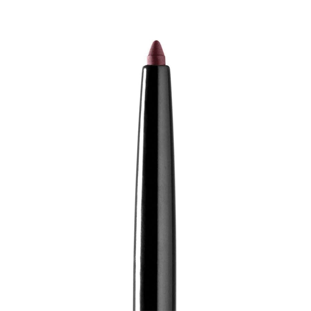 Maybelline Wine Plum lip liner enhances definition with a smudge-proof line.