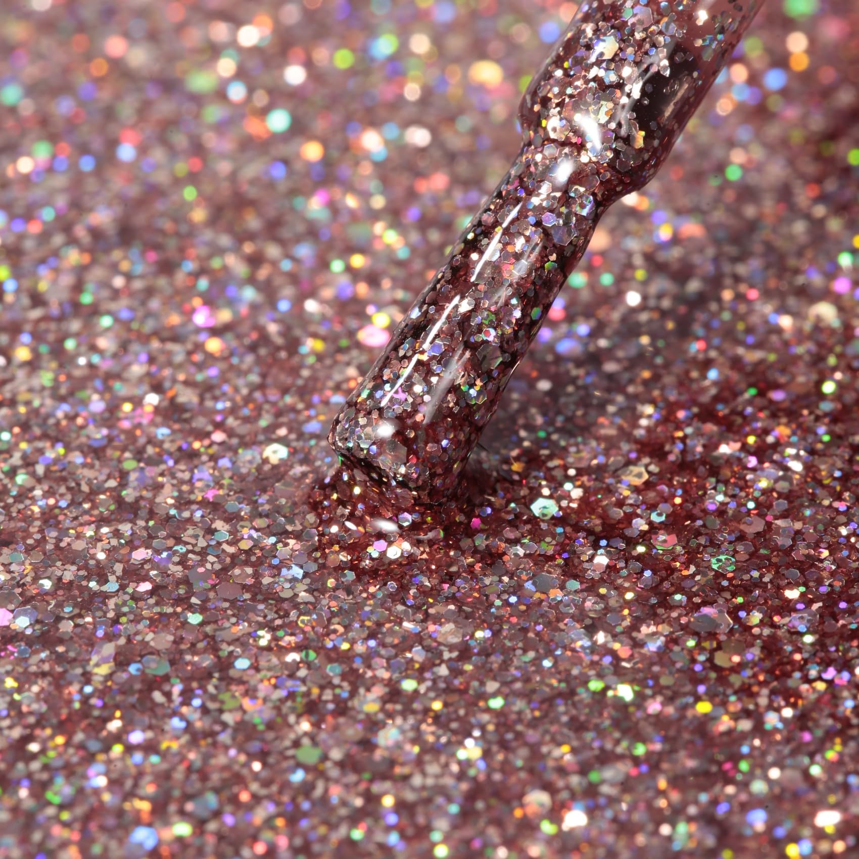 MAYCHAO glitter-finish-swatch reveals radiant sparkle and gel gloss