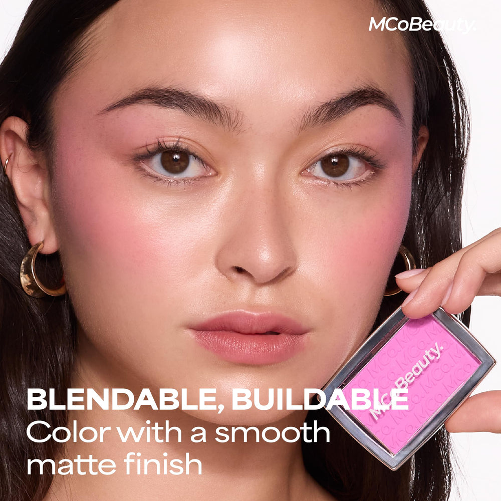 MCoBeauty Glow Up pH Powder Blush Vivi Pink acabado mate sin brillos.