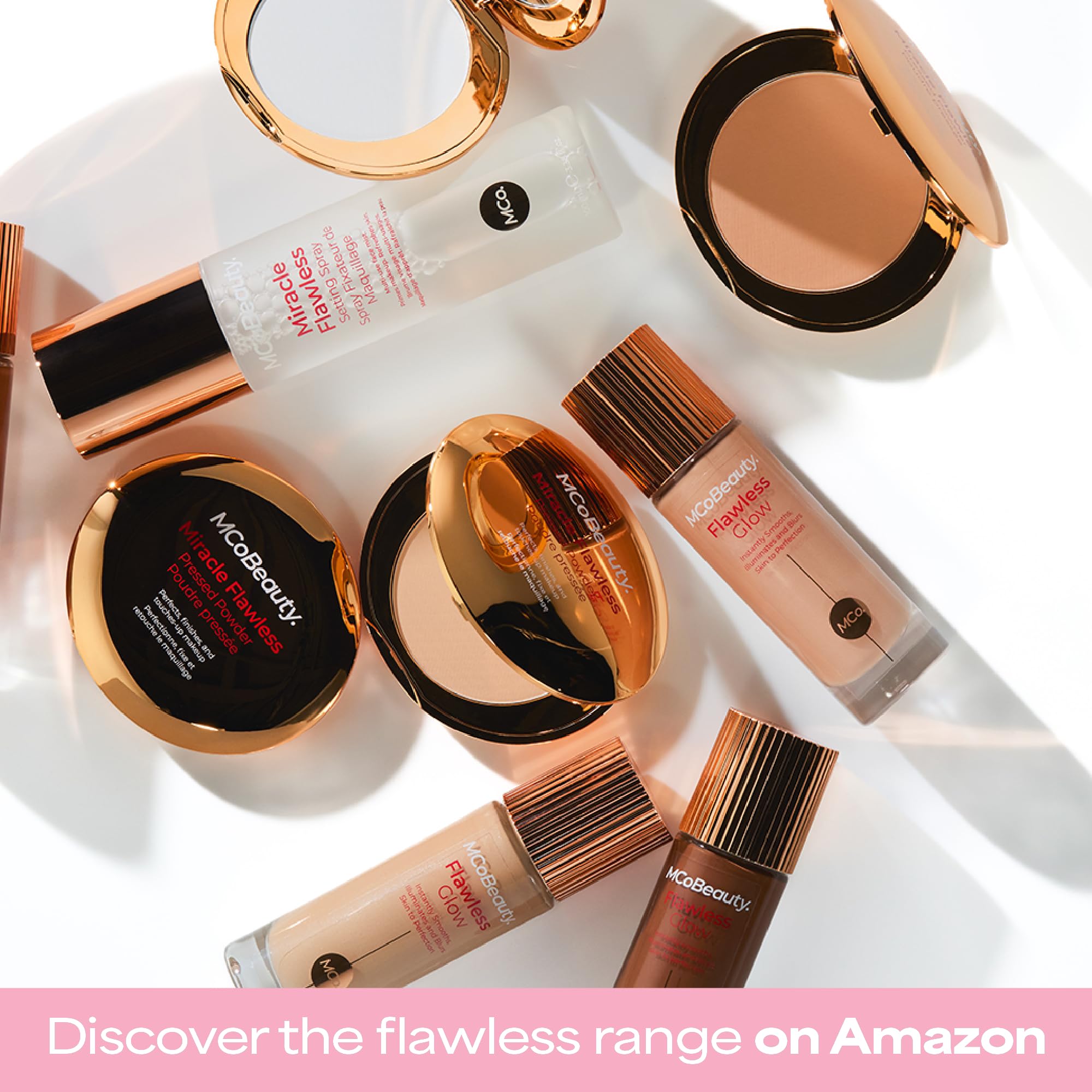 MCoBeauty Flawless Glow aplicándose en frente, nariz y pómulos