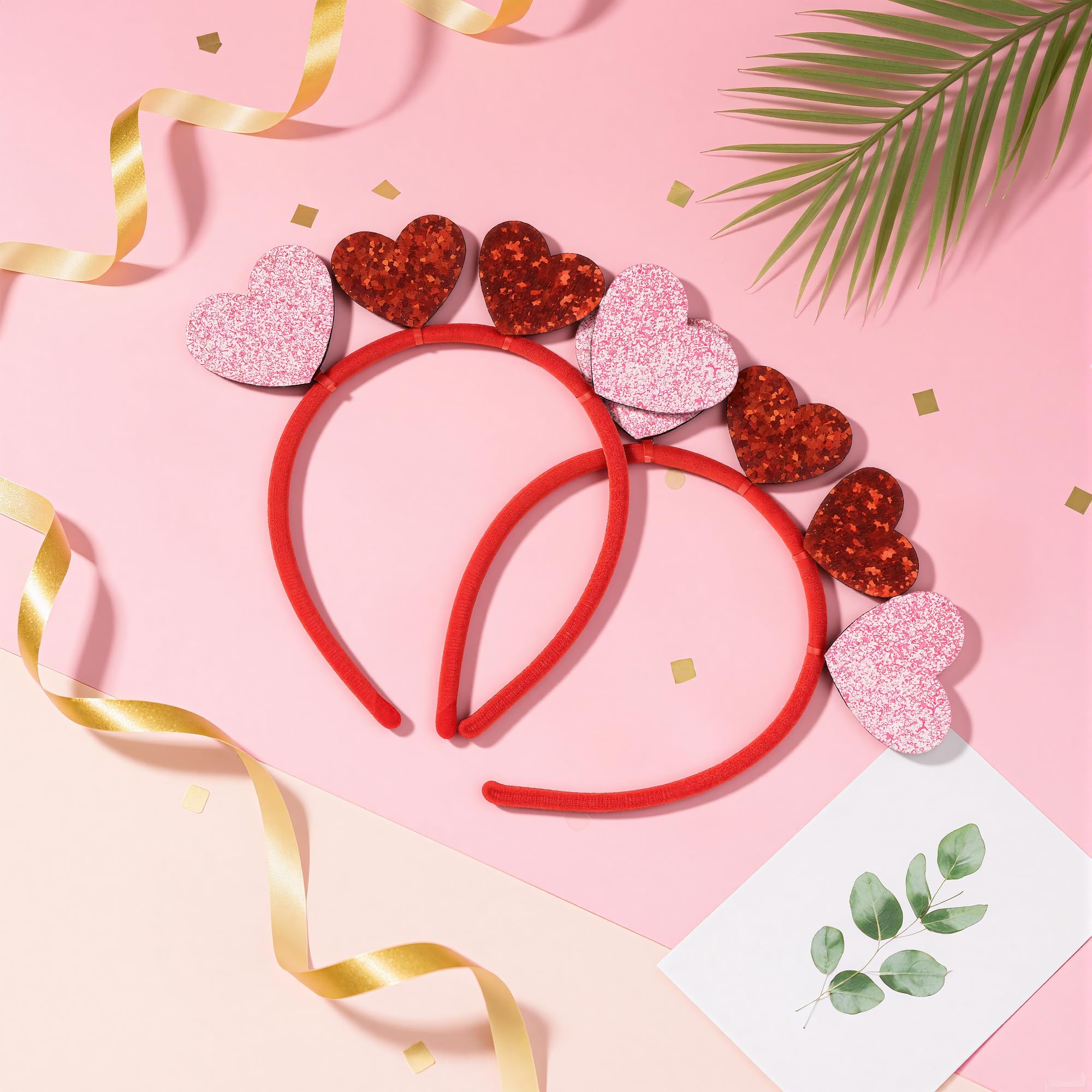 Diadema MDDRUIQI brillo rosa, añade un toque festivo al conjunto.