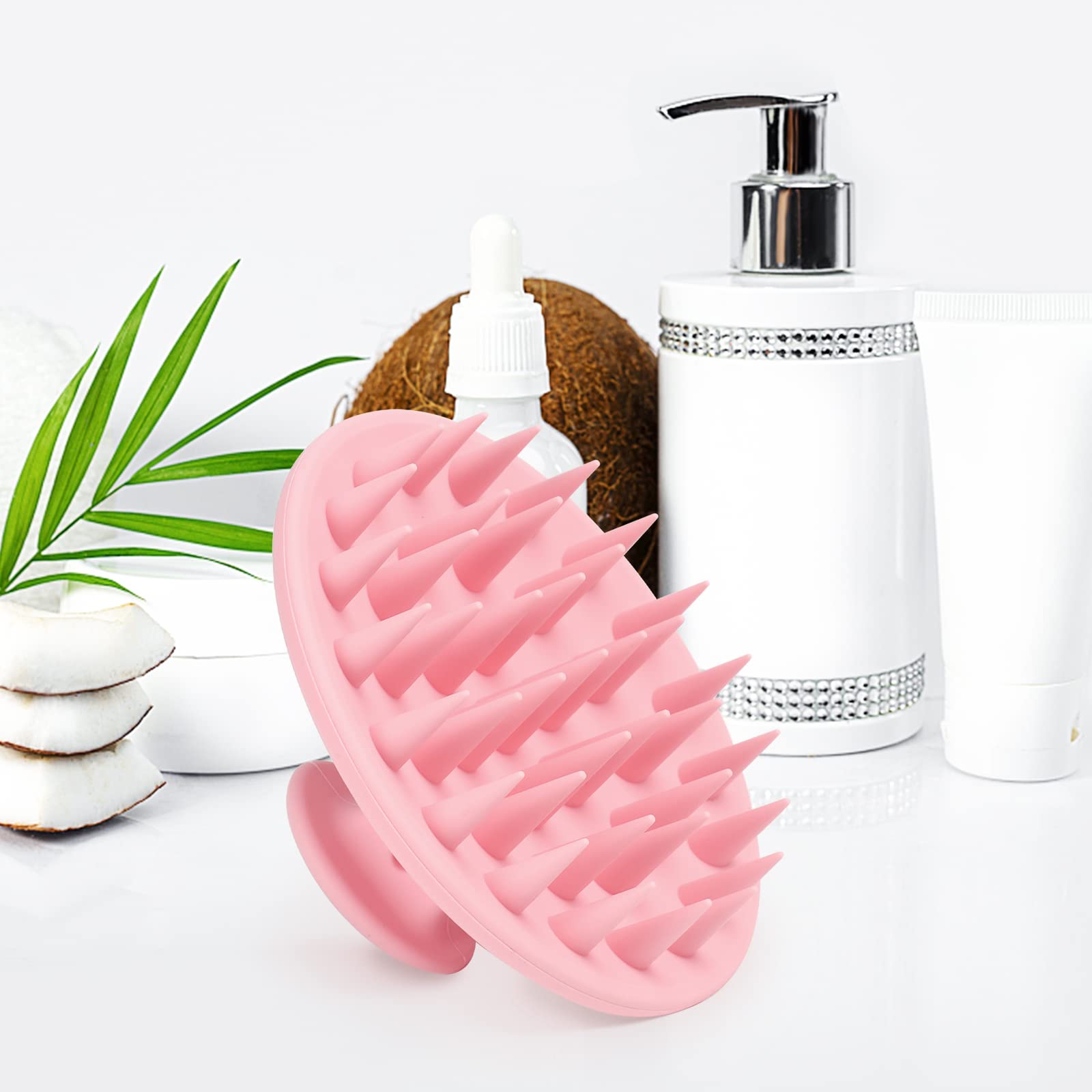 Meartchy scalp massager used in wet scalp care for a thorough cleanse.