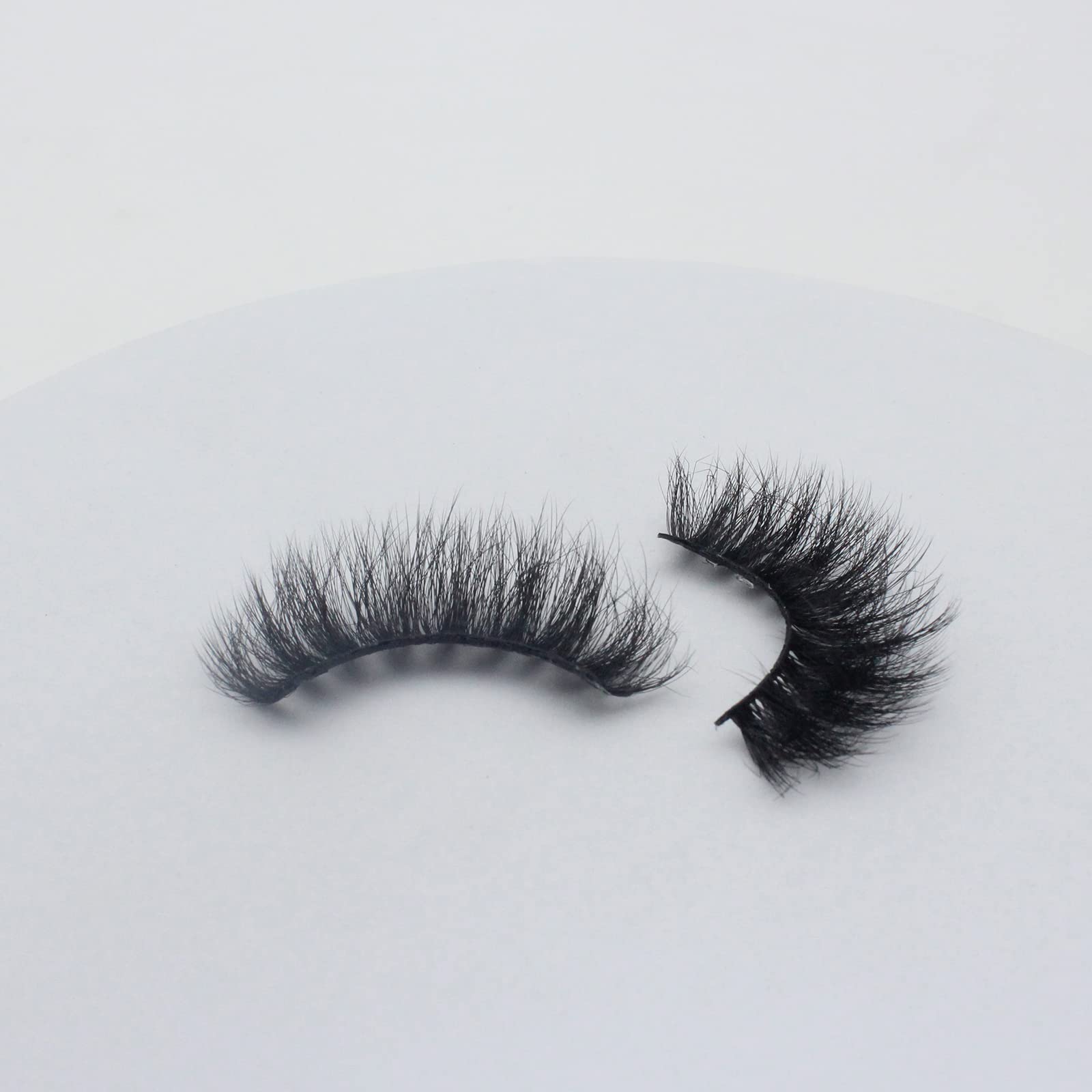 Mebver Lashes durable reusable lashes with proper care.