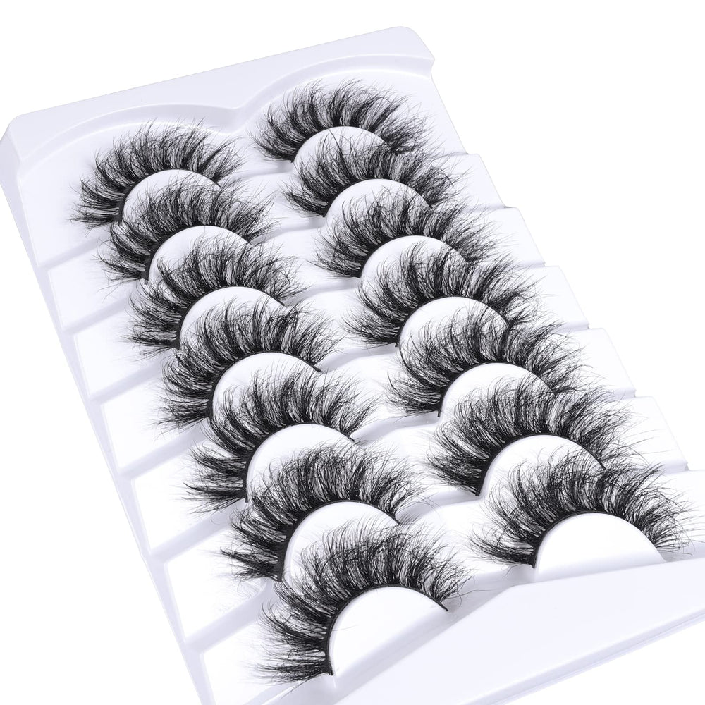 Mebver Lashes lightweight design enhances natural flutter without heaviness.