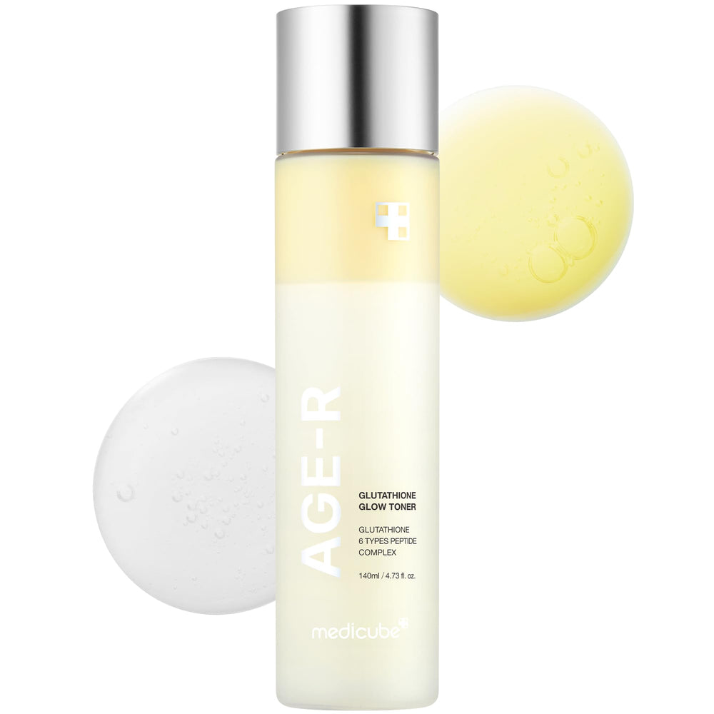 Medicube Age-R Glutathione Glow Toner, botella con textura lechosa para hidratación suave.