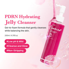 Medicube PDRN Jelly to Foam Cleanser textura gel que se transforma en espuma ligera para piel fresca