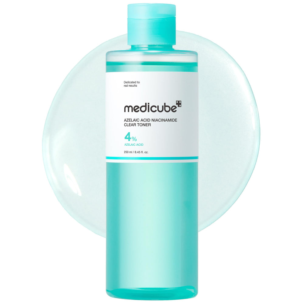 Medicube Toner Azelaico Niacinamida, botella visible, calma enrojecimiento y purifica la textura.