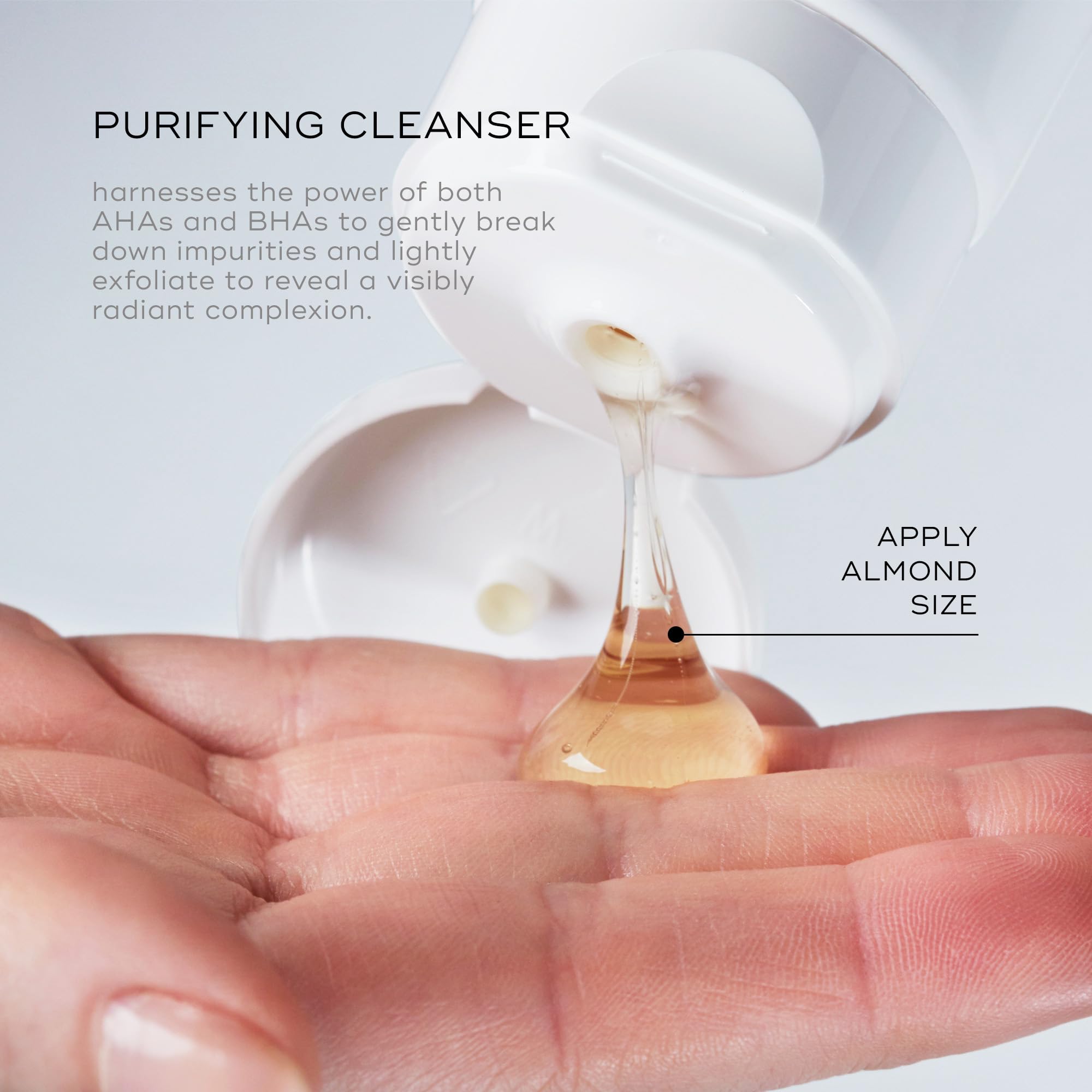 Daily-use gel cleanser that hydrates while exfoliating.
