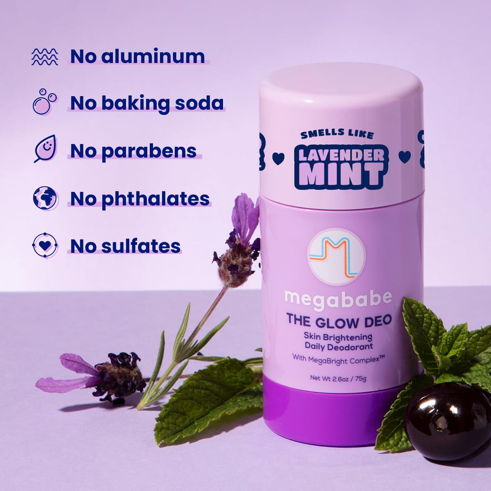 Embalaje sostenible y fórmula sin aluminio de Megababe Glow Deo.